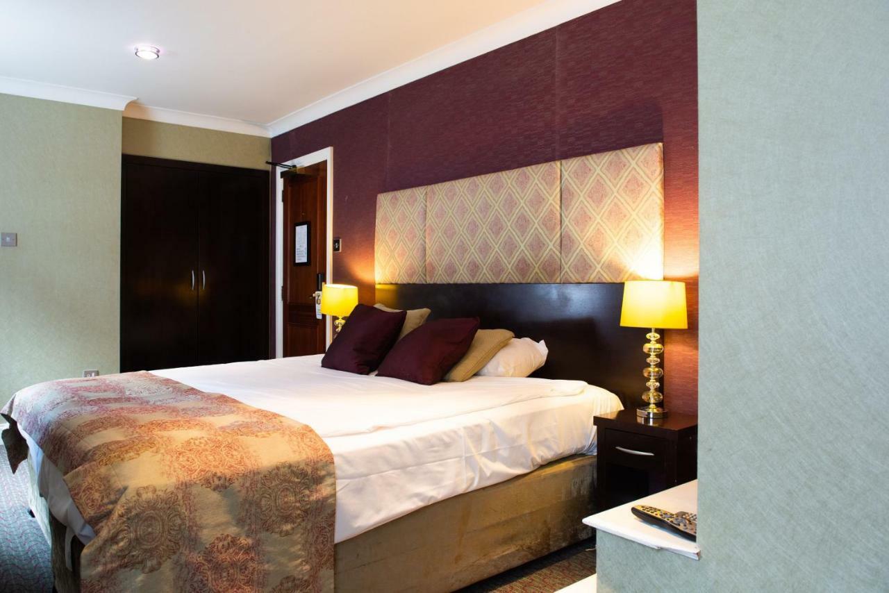 Kings Hotel Stokenchurch Dış mekan fotoğraf